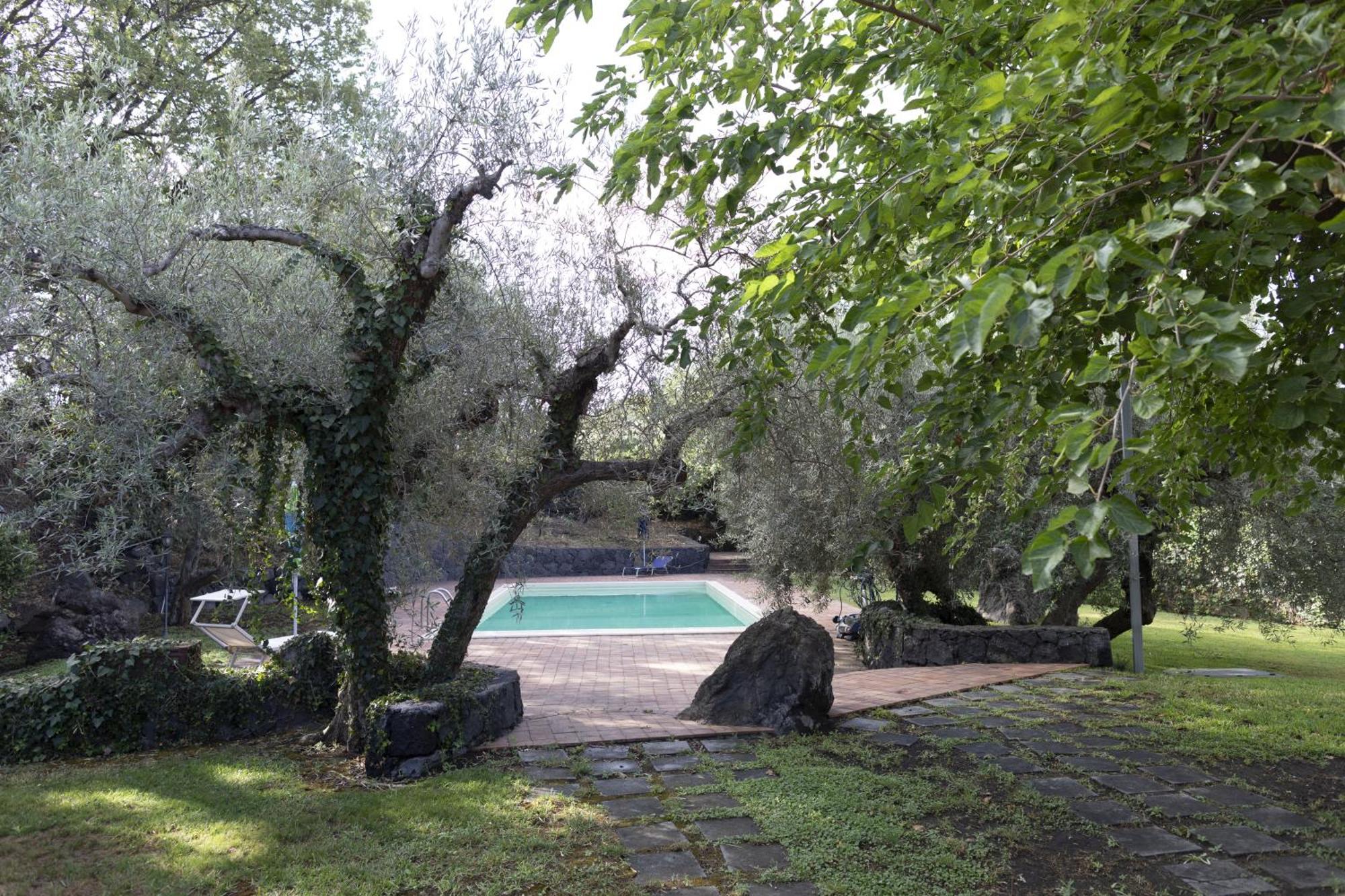 Villa Hephaestus Etna - With Private Pool Ragalna Exterior photo
